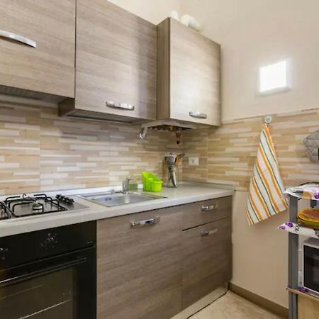 Celebrity House Apartment Сан Ремо Екстериор снимка
